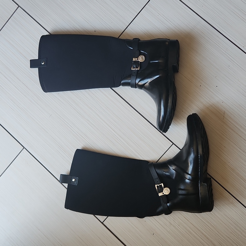 Michael Kors Charms Stretch Rain Boots
